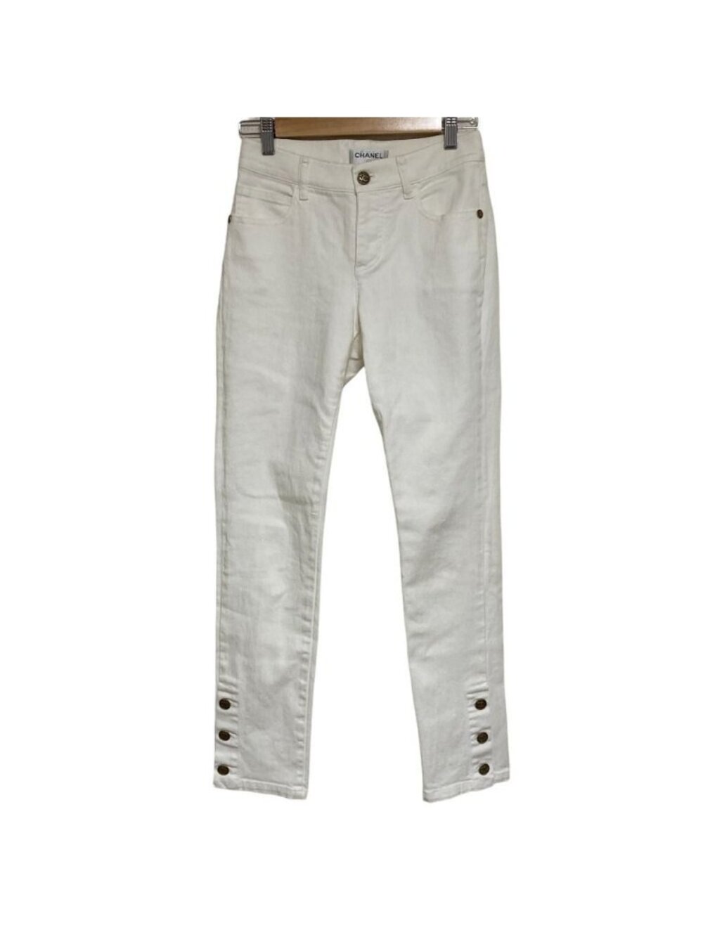 Chanel CC Logo Button Slim Stretch Denim Pants 36 White Suede